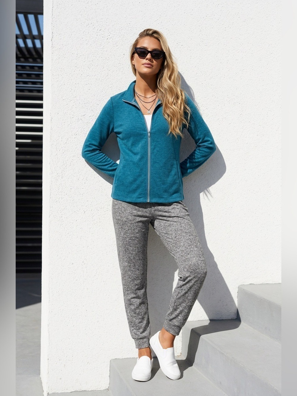 NWT Company by Ellen Tracy Zip-Front Jogging Top – Size M Pick your color!